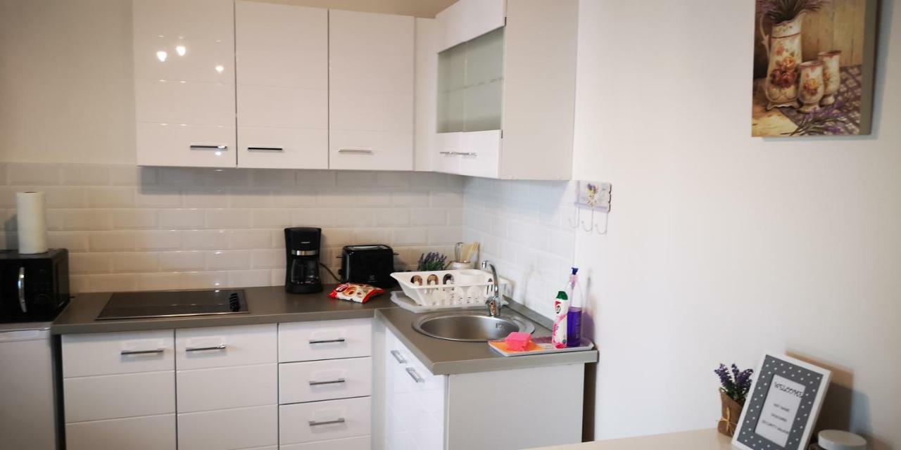 Diamond Apartment Târgu-Mureş Exteriör bild